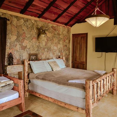 Hotel Rancho Tierra Alta à Jarabacoa Extérieur photo