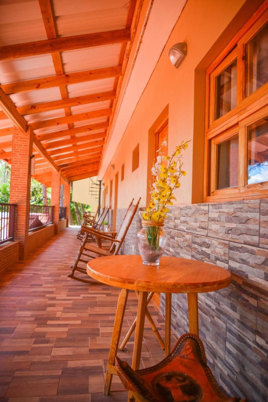 Hotel Rancho Tierra Alta à Jarabacoa Extérieur photo