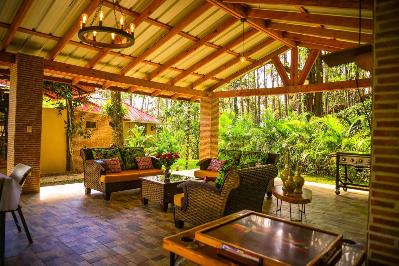Hotel Rancho Tierra Alta à Jarabacoa Extérieur photo