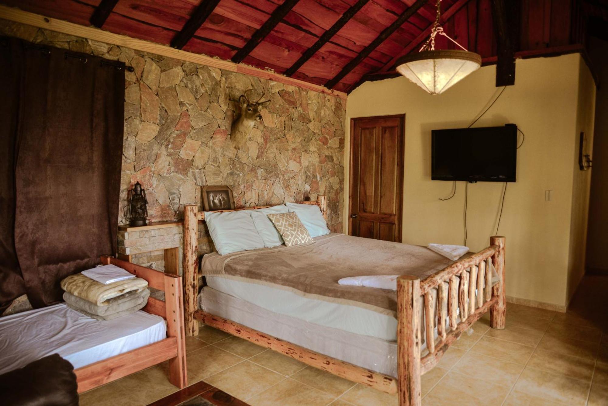 Hotel Rancho Tierra Alta à Jarabacoa Extérieur photo